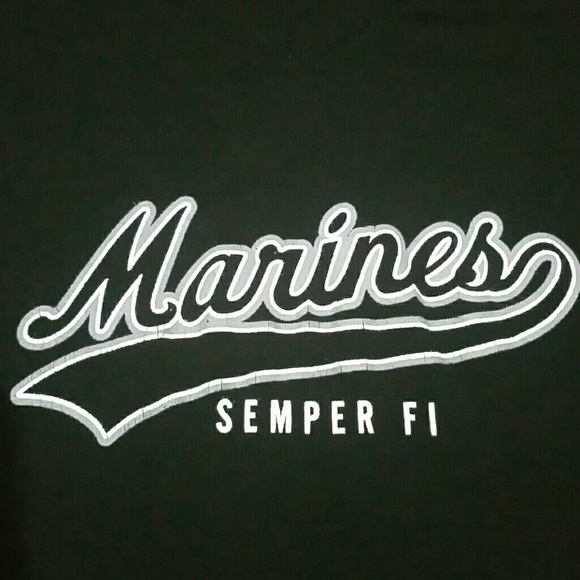 CLEARANCE /Make an offer! Under Armour "Marines" Sz L - Picture 4 of 4